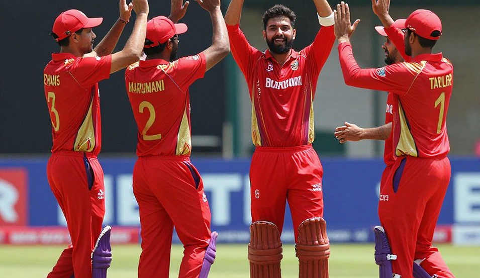 চতুর্থ আম্পায়ারের চেয়ারই ভাঙল আইসিসির নিয়ম, গ্যাফানির অসুস্থতা শুধু দরজাটা খুলে দিল