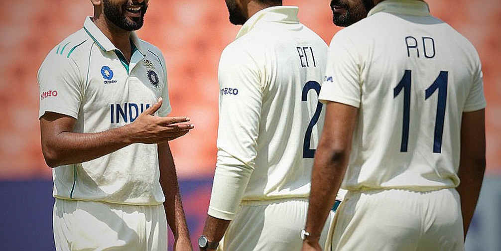 ৬৪ রানের ছায়ায় ৩৯৪: পিটিভি-এমআইটি ম্যাচের আসল গল্পটি স্কোরকার্ডে নেই